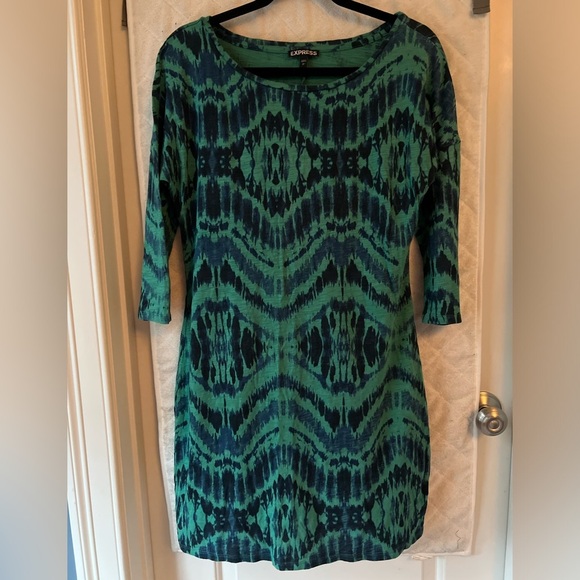 LIKE NEW Express Tie Dye T-Shirt Dress - Picture 2 of 6